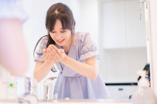 【薬学博士監修】ノーメイクでもクレンジングが必要な理由とは?メリットや注意点を解説!